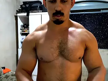 Stripchat Nude Webcam of Superbigmr