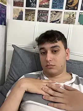 Stripchat Nude Webcam of imjustaboyy1