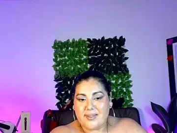 Stripchat Nude Webcam of AndreaKinky