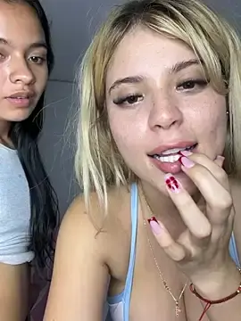 Stripchat Sex Cam of _Alicee_1