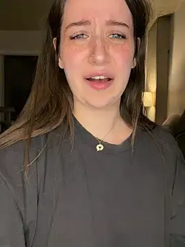 Stripchat Sex Cam of nerdynina