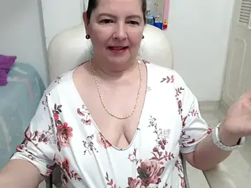 Stripchat Best live sex cam show of leonela_69