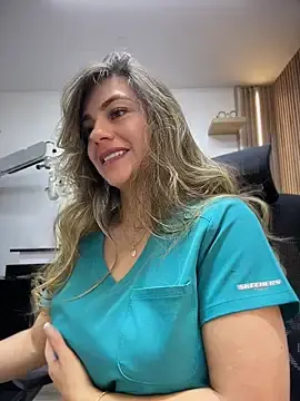 Stripchat Nude Webcam of alicee16
