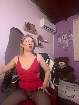 Stripchat Watch Live Sex Cams of luna_desiree