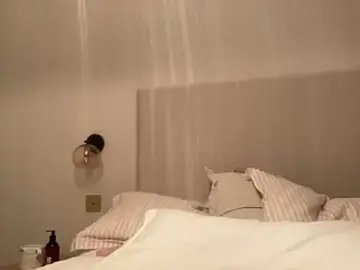 Stripchat Live Sex Cam of JadeLucy