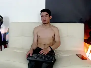 Stripchat Live Sex of juancho_wild