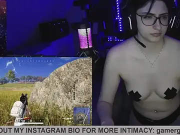 Stripchat Live Porn of Gamergirl-Linela