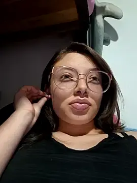 Stripchat Nude Webcam of linda-schmidt