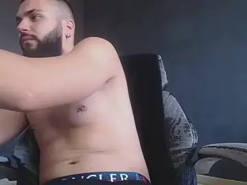 Stripchat Best live sex cam show of OscarWillss