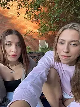 Stripchat Live Porn of romyxxs