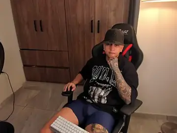 Stripchat Live Sex of Jake_simons