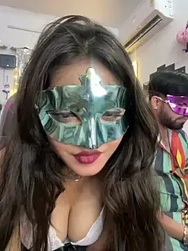 Stripchat Live Porn of pooja_sexy79