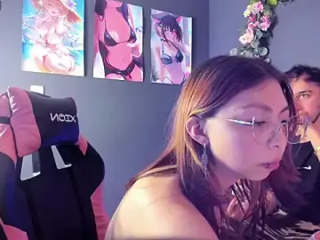 Stripchat Free Porn Cam of Kira_Exxe