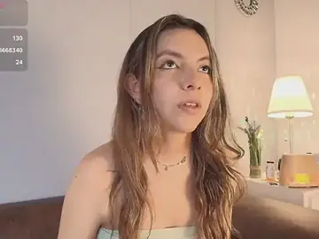 Stripchat Sex Cam of kittyblooms