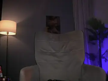 Stripchat Adult Webcam of SerenaGrantt