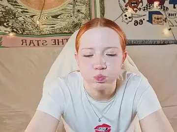 Stripchat Free Porn Cam of Sparky_fox