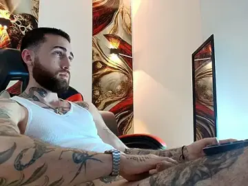 Stripchat Best Webcam of Luke_davis01