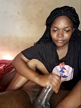 Stripchat Sex Cam of Tight_pussy_ke