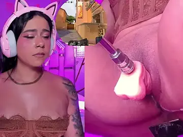 Stripchat Free Live Porn of Gina_Kurt