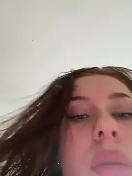 Stripchat Sex Cam of MaribelRiver