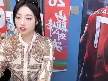 Stripchat Live Sex Cam of DuooMii