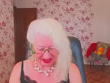 Stripchat Sex Cam of Maya_Mayflower