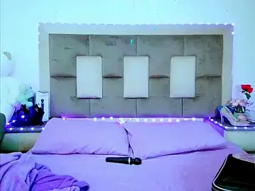 Stripchat Live Sex Cam of indiantopaz694u
