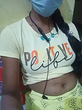 Stripchat Live Sex of Roselin01