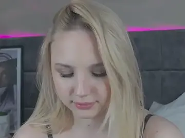 Stripchat Best Webcam of Sky_Cutie