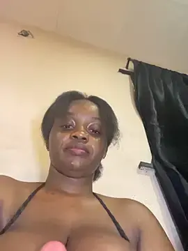 Stripchat Free Porn Cam of sassyshanti
