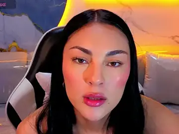 Stripchat Free Porn Cam of cataliina_tp