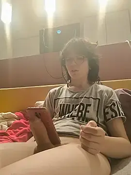 Stripchat Adult Webcam of minikkdunyam