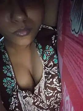 Stripchat Free Porn Cam of sexyindi_couple
