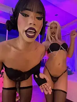 Stripchat Live Porn of TIFFANY_AND_KAREM_