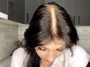 Stripchat Live Sex Cam of Eniamhaaaaa