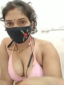 Stripchat Adult Webcam of KAJALBHABHI_