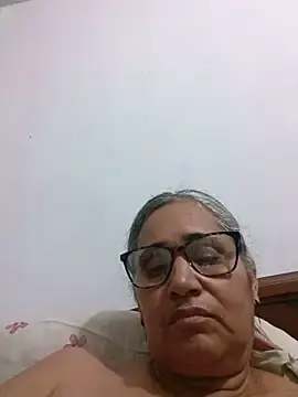 Stripchat Live Sex of _candi