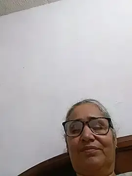 Stripchat Live Sex Cam of _candi