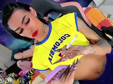 Stripchat Free Porn Cam of Nella_Dolls