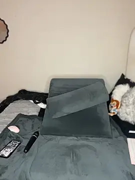 Stripchat Free Porn Cam of PrincessTamara