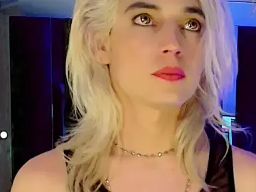 Stripchat Live Porn of honey_skin