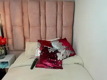 Stripchat Live Porn of Issa_Milf__