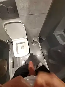Stripchat Sex Cam of sevvvvsevvvv1