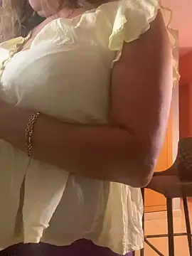 Stripchat Live Sex of camelia3