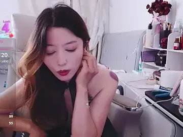 Stripchat Nude Webcam of Tangtang-baby