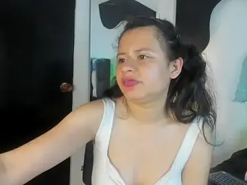 Stripchat Sex Cam of valery-hott-gb