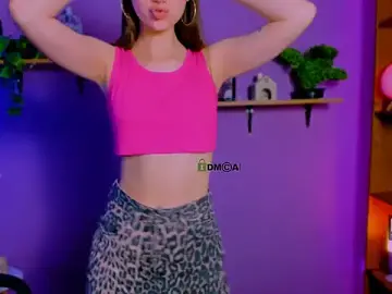 Stripchat Live Sex of arianaa_cat