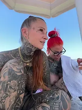 Stripchat Live Sex Cam of Inked_lorena