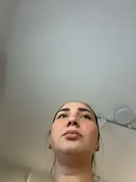 Stripchat Free Porn Cam of ava_blue
