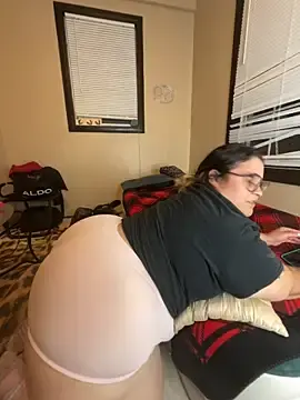 Stripchat Adult Webcam of Tillymarie